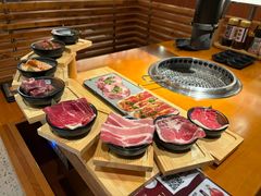 -拾勝牛·江景安格斯烧肉放题(江湾阳光天地店)