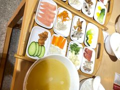 -建新园过桥米线(金碧广场店)