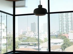 -ROAST coffee & eatery