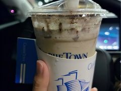 奶昔·大溪地香草锡兰-CHARLIETOWN红茶公司(南京万象天地店)