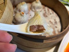 蟹粉小笼包-绿波廊(豫园店)