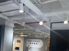 -瑞司视光·蔡司战略合作店(新街口店)