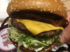 -The Habit Burger Grill 哈比特汉堡(爱琴海店)