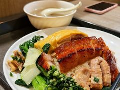 烧鹅拼烧腩-新益烧味