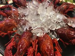 -虾弄弄海派小龙虾·牛羊蝎子火锅