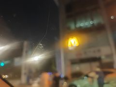 -上海宝信宝马4S店