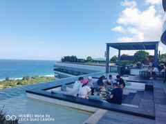 -瑰丽酒店·海吧·天际下午茶·现场DJ·天台酒吧