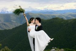 -雅云婚纱摄影工作室旗舰店