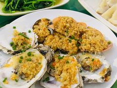 -四川小胡子海鲜(丁村万人海鲜广场店)