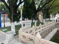 -梅村泰伯庙