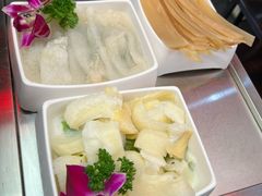 -三头牛·潮汕牛肉生蚝火锅 (夏湾店)