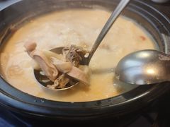 -大匠工房古船木艺术餐厅·猪肚鸡专门店(长白仙岛店)