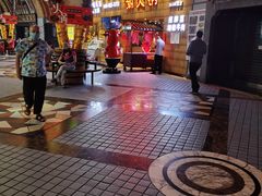 -潮火锅·麻辣牛肉火锅(观音桥方圆·LIVE店)
