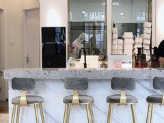 -Fridi Patisserie Cafe