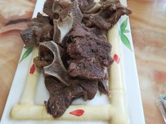 -苏莱特色牛骨滩羊手抓馆(长城东街总店)