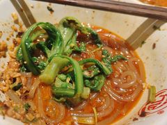 -万记麻辣烫国展总店
