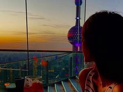 -FLAIR顶层餐厅酒吧(浦东丽思卡尔顿酒店)