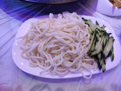 手工拌面-金陵暴走小龙虾·迷踪蟹(凯德MALL店)