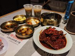 -草家酱蟹炭火烤肉店(珲春南路一店)