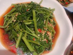 -益华家菜屋(世茂店)