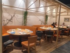 -渝信川菜 · 川味家常菜(财富购物中心店)