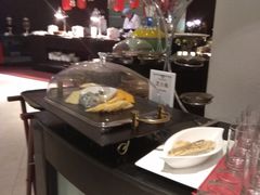 -亮马河饭店翠雅咖啡厅