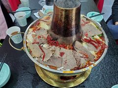 -撒拉人家.酸菜牦牛肉火锅