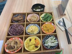 -轻蔬不用等·素食(江苏路店)