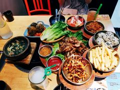 -肥肥虾庄·金牌油焖大虾(杨园滨江时代walk店)