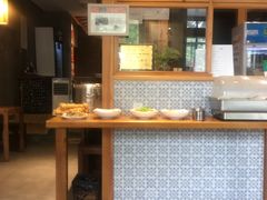 -一两饭川味素食餐厅