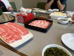 -海底捞火锅(新松江路生日主题店)