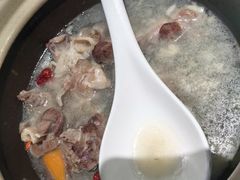 -清真·卡德尔大叔新疆主题餐厅(龙汇路店)