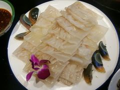 -鱼窝棚柴火铁锅炖(富山屯店)