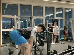 -普拉达游泳健身(水湾1979店)