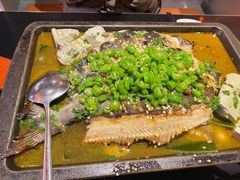 -探鱼·鲜青椒爽麻烤鱼(银泰城店)