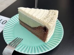 -Two Birds One Stone·一石二鸟(诚品生活店)