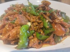 -霸蛮湖南菜·牛肉粉(荣京西街店)