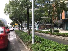 -虹桥天地-停车场