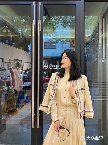 上海探店打卡王鸥同款香奈儿中古成衣