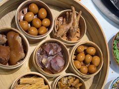 -卤校长老火锅(杨家坪直营店)