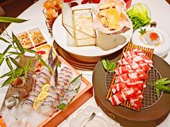 -领鲜天下·焗海鲜·花胶鸡(天目里店)