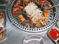 -马路牙子烧烤音乐酒馆(望京店)