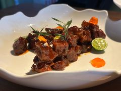 -临界音乐酒馆·小龙虾·江湖菜(华熙LIVE·鱼洞店)