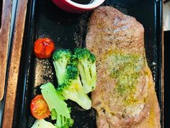 -必胜客餐厅(昆百大泰业城店)