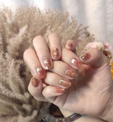 -兔猫ToMoreNails美甲美睫