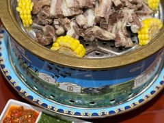 -白鹿苑蒙餐(鄂温克宾馆店)