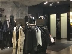 -资和信百货商场