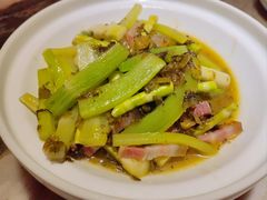 刀板香小野笋-弄堂里(西溪龙湖天街店)
