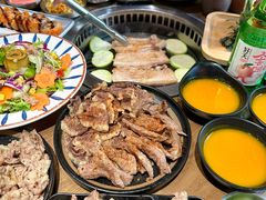 -香猪坊韩国烤肉专属门店(魏公村店)