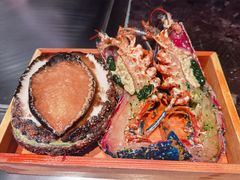 蓝龙虾-Ginza Onodera铁板烧(外滩十八号店)